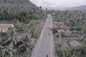 Phivolcs raises Alert Level 1 over Bulusan Volcan