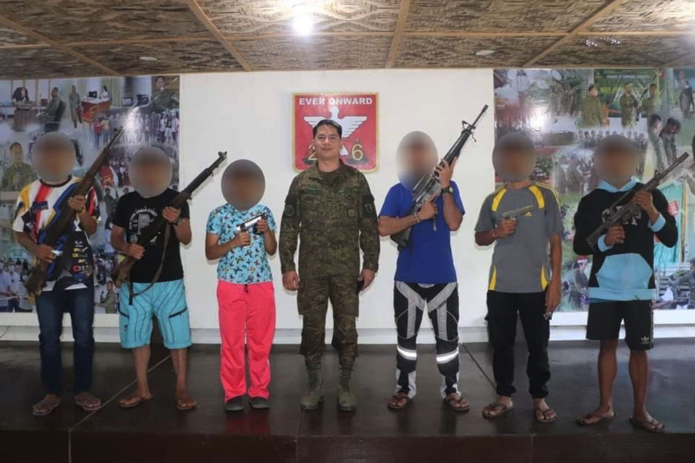 Ranking Npa Leader 5 Others Yield To Army In Agusan Sur The Monitor Mindanao Today 