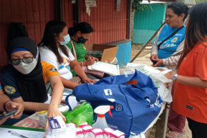 mbo health office distributes prophylaxis vs. leptospirosis