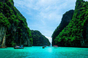 AirAsia Philippines lists down reasons why Thailand is the place to travel in Southeast Asia