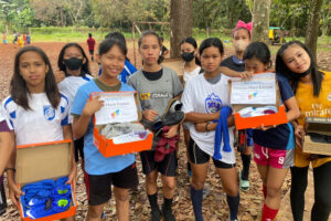 US based charity FFF helps Lumbia FC girls