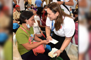 Food, medical and dental missions among PCSO's aid to Marikina City 