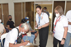 Food, medical and dental missions among PCSO's aid to Marikina City 