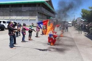 11 NPA rebels surrender in North Cotabato