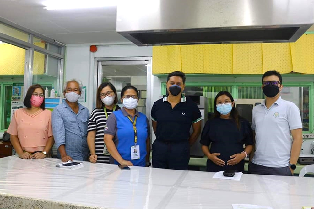 Former agri officials visit DA-NorMin lab offering soil, fertilizer tests