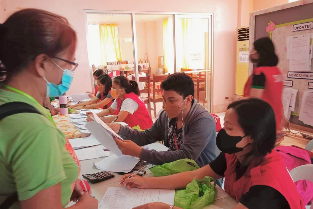 DSWD-10 sustains assistance TS Odette-affected families