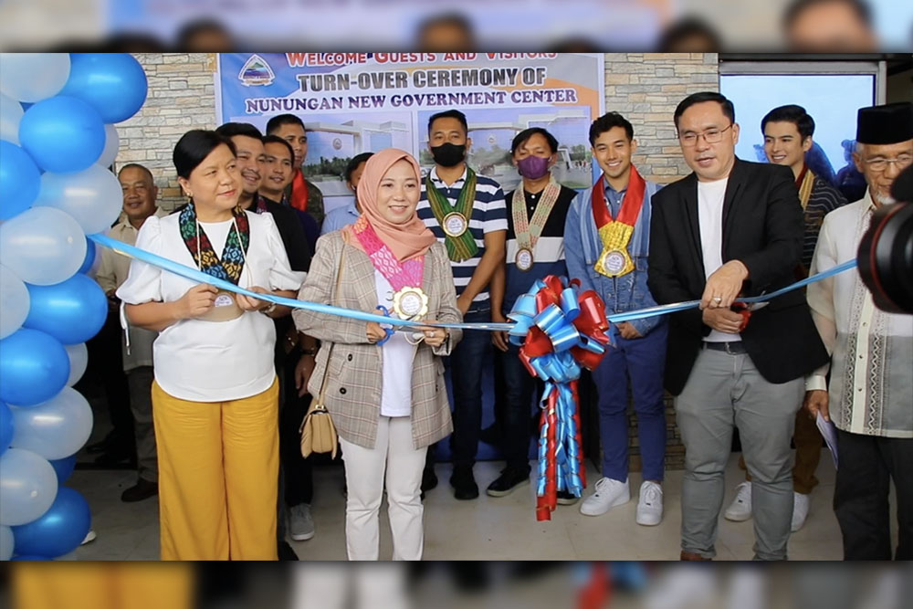 LDN town marks 56th founding anniv with new gov’t center