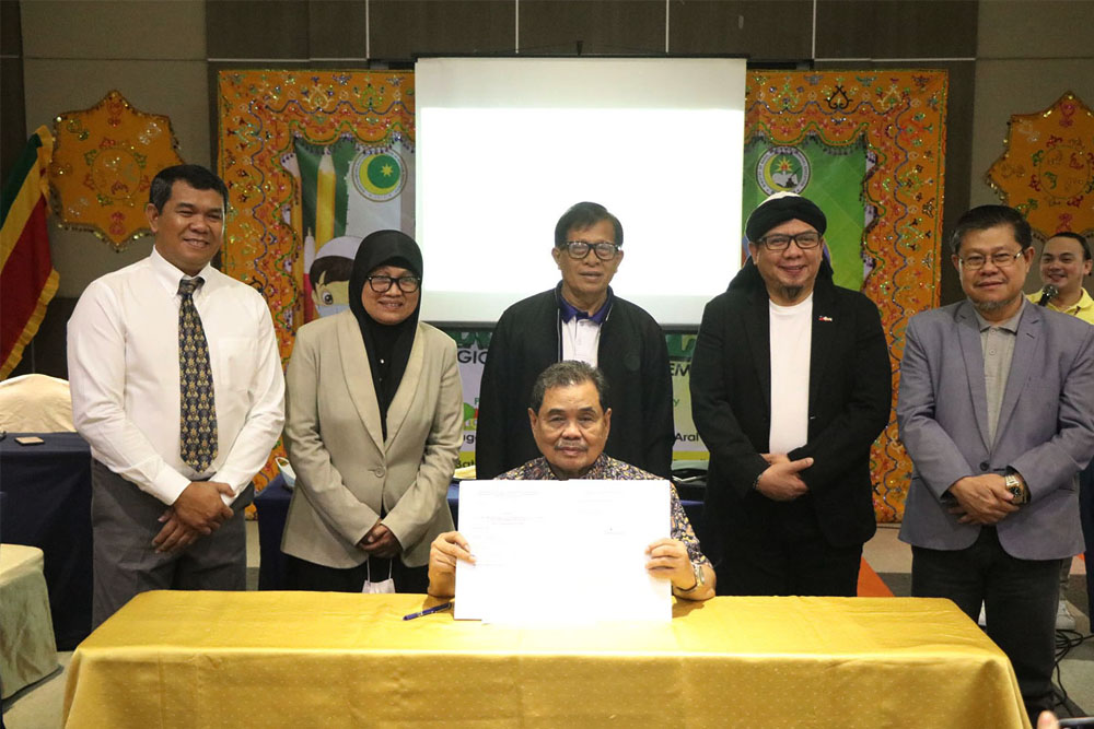 Iqbal signs IRR of Bangsamoro Education Code