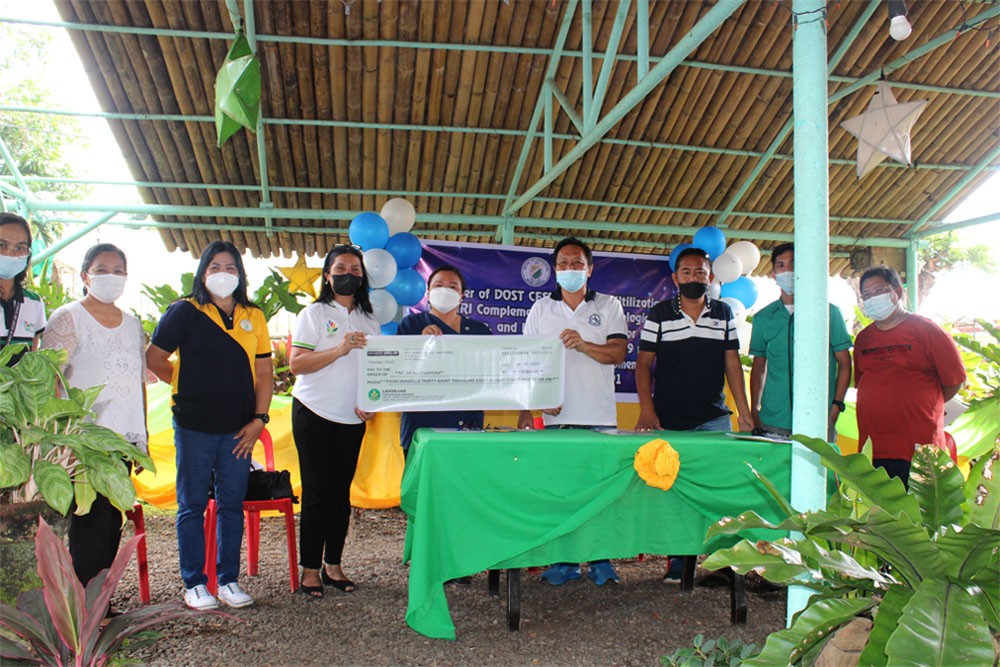 Kinoguitan receives health and nutrition project funds from DOST-10