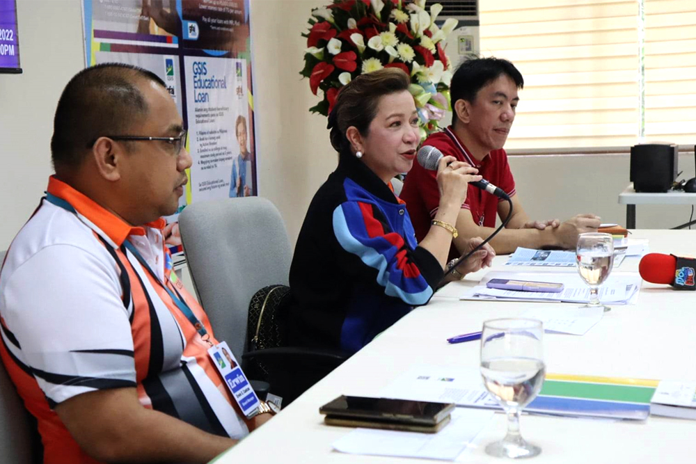 GSIS urges members to use touch mobile app