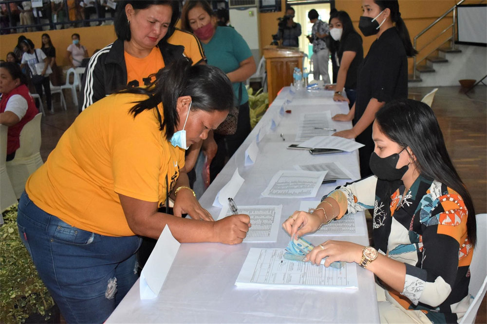 600 MisOcc SMEs get DSWD livelihood grant