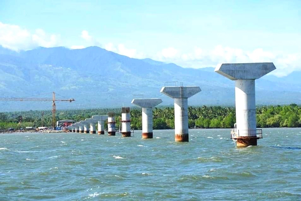 The Mindanao’s Longest Bridge called Panguil Bay Bridge is now 61% complete. (DPWH-10)