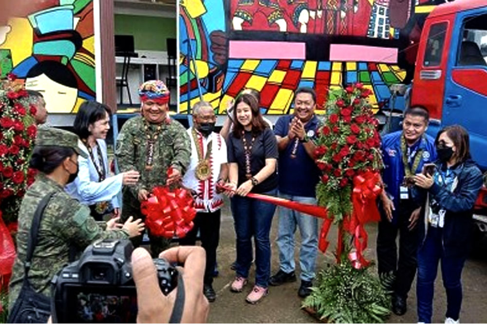 Gov’t brings in computer education to IP youths in AgNor village