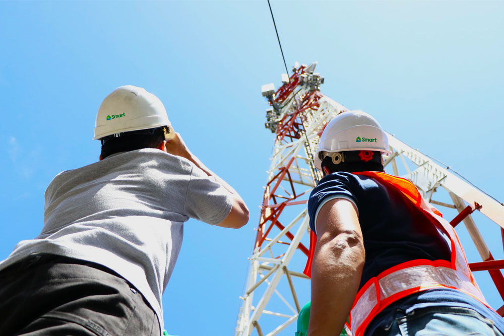 PLDT, Smart expand nationwide network to serve more barangaysq