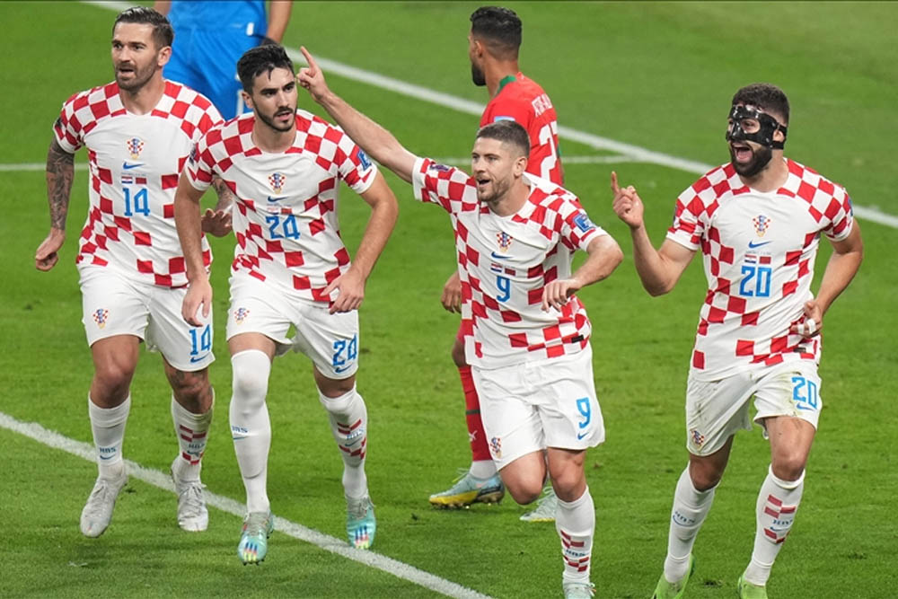 Croatia edges Morocco to clinch World Cup bronze medal