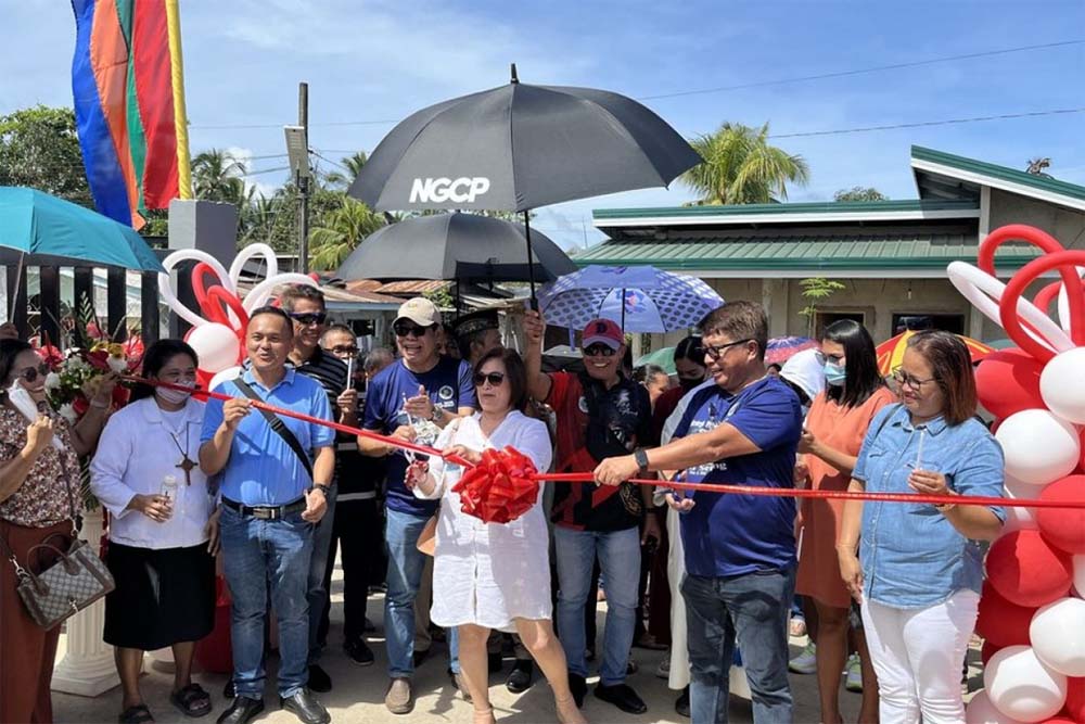 Kauswagan LGU opens food park, entertainment center