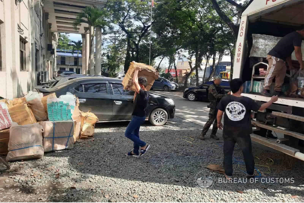 Malabang MPS turns over illegal cigarettes to BOC CDO