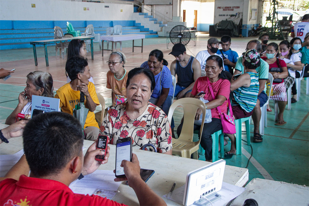 378 residents in Sagay, Mambajao avail SIM reg