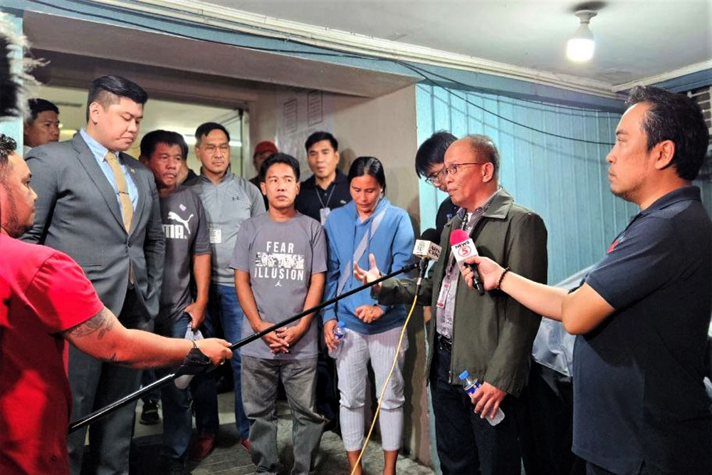 SLAY SUSPECT - Presidential Task Force on Media Security Executive Director Paul M. Gutierrez, fields questions from the media at the NBI-NCR office in Manila, June 27, 2023, where he presented Isabelo Lopez Bautista, the alleged gunman in the killing of Oriental Mindoro radio blocktimer, Cresenciano ‘Cris’ Bundoquin last May 31, 2023. [PTFoMS Photo]