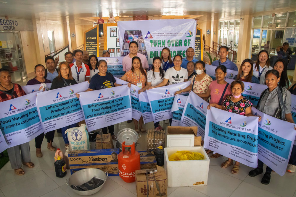 DOLE Camiguin gives out P345-K worth of livelihood in Mambajao