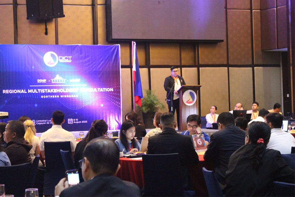 DICT holds the 2nd Regional Multistakeholder Consultation by convening stakeholders from diverse sectors, including national government agencies, local government units, telecommunication providers, and state colleges and universities, to gather various perspectives for advancing the country's digitalization. (JAKA/PIA 10)