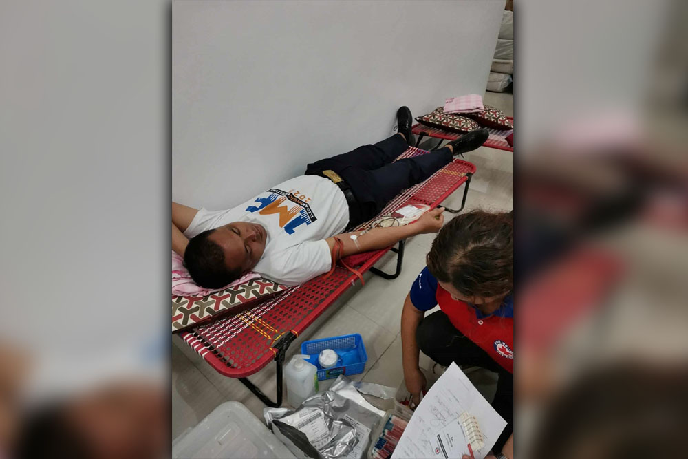 DOLE LDN holds bloodletting activity