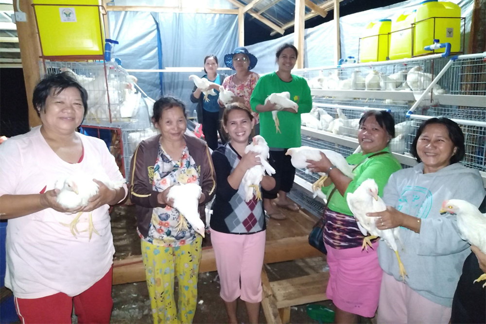 Members of the Mosangot Women’s Producer Cooperative in Binuangan town, Misamis Oriental, received agri-livelihood support from the Department of Agriculture's SAAD Program. (Photo courtesy of DA-10)