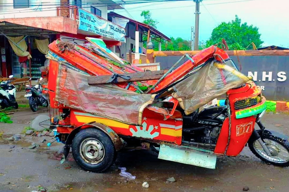 The ill-fated vehicle where a female junior high school student was pinned to death on May 24, 2024 in Balingasag, Misamis Oriental. Photo courtesy of Lumad Balingasagnon